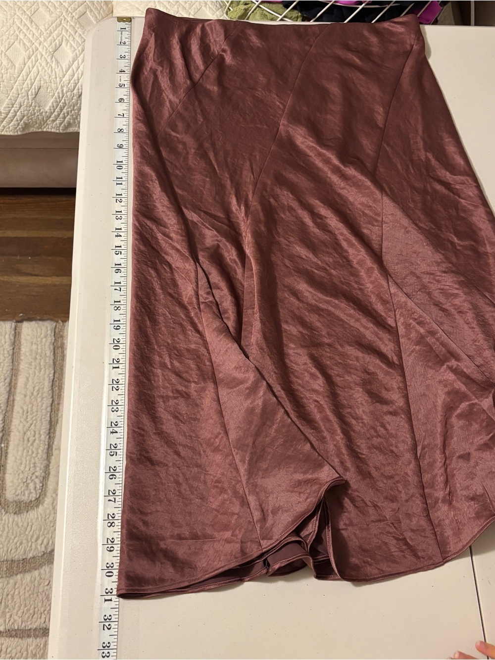 Madewell Bias Cut Satin Slip Midi Skirt Size 12 Washable Mauve Model Off Duty - Picture 5 of 9